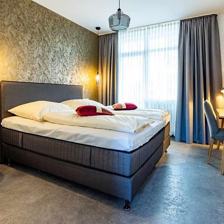 Hotel Eydt Kirchheim Кирххайм Екстериор снимка