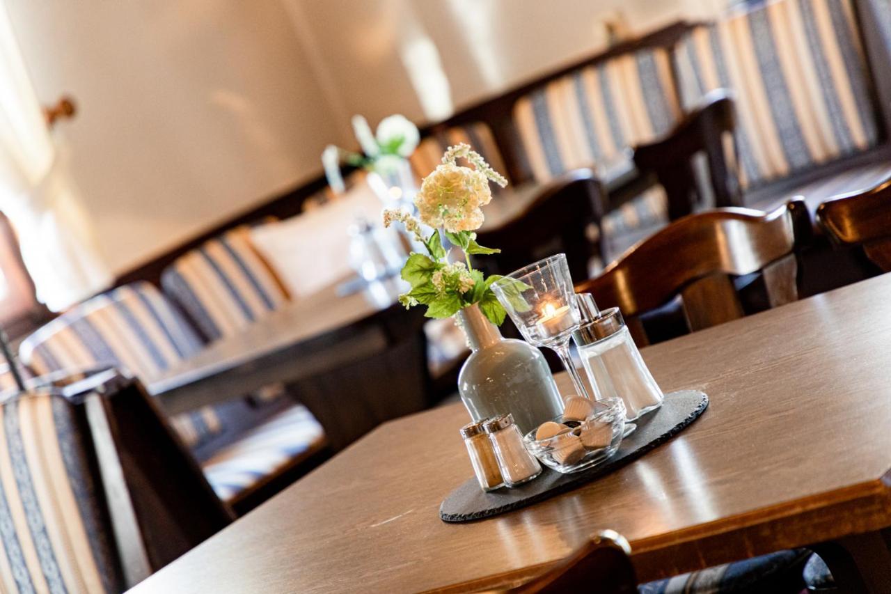 Hotel Eydt Kirchheim Кирххайм Екстериор снимка