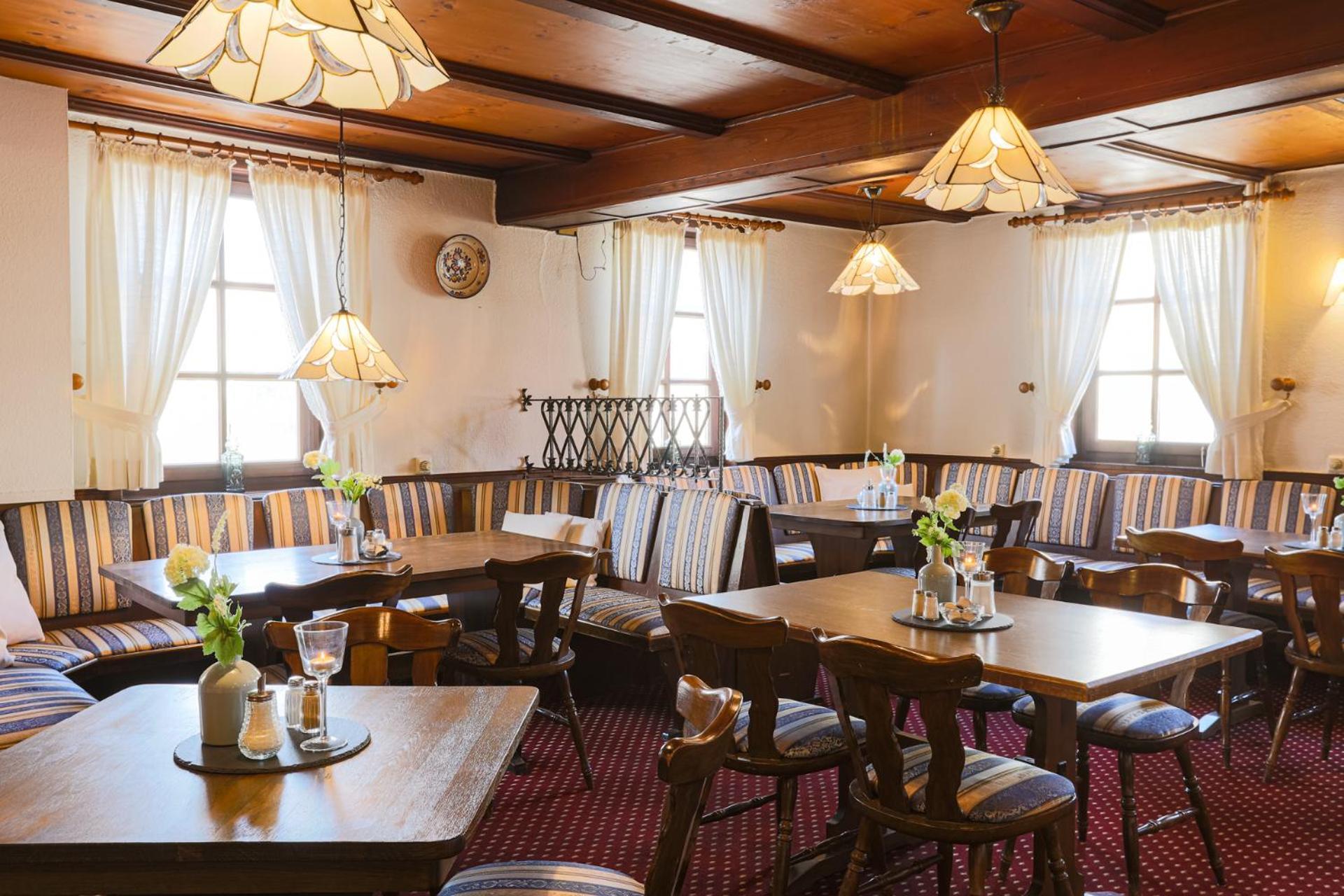 Hotel Eydt Kirchheim Кирххайм Екстериор снимка