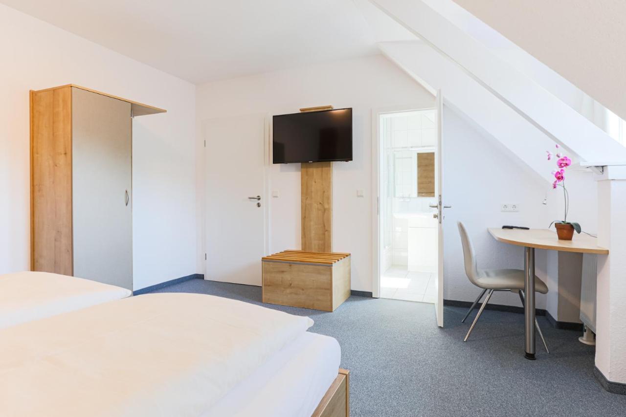 Hotel Eydt Kirchheim Екстериор снимка