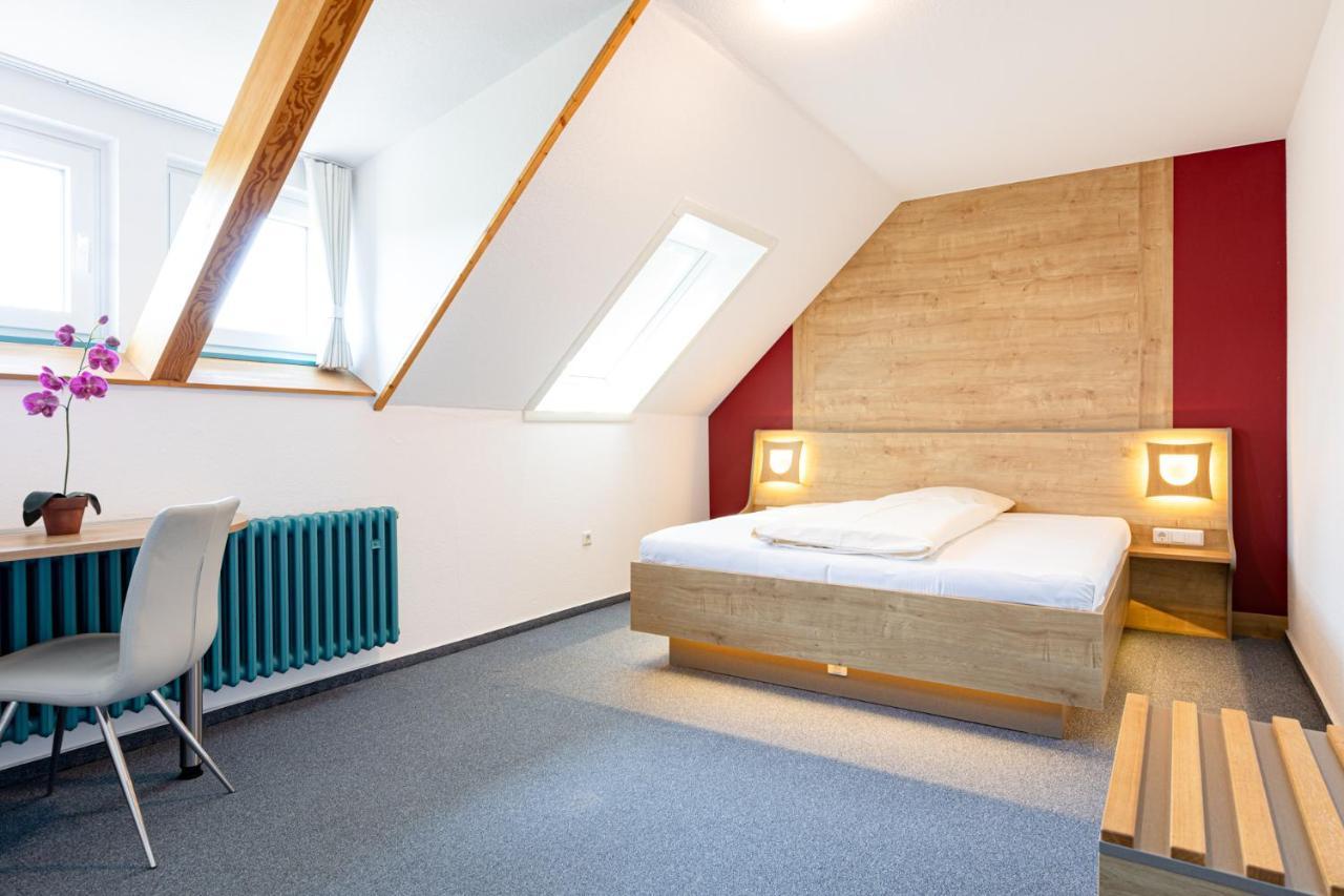 Hotel Eydt Kirchheim Кирххайм Екстериор снимка