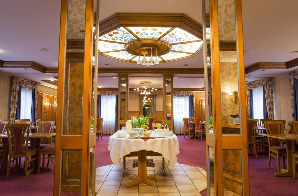 Hotel Eydt Kirchheim Екстериор снимка