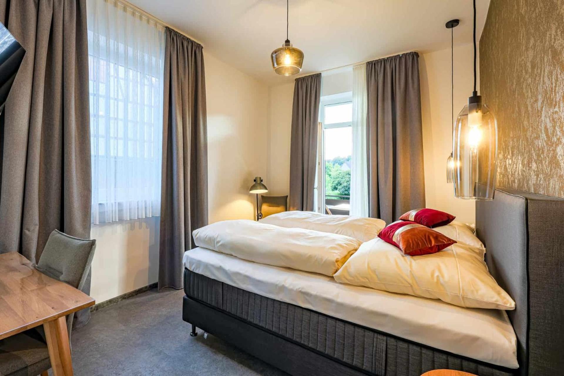 Hotel Eydt Kirchheim Екстериор снимка