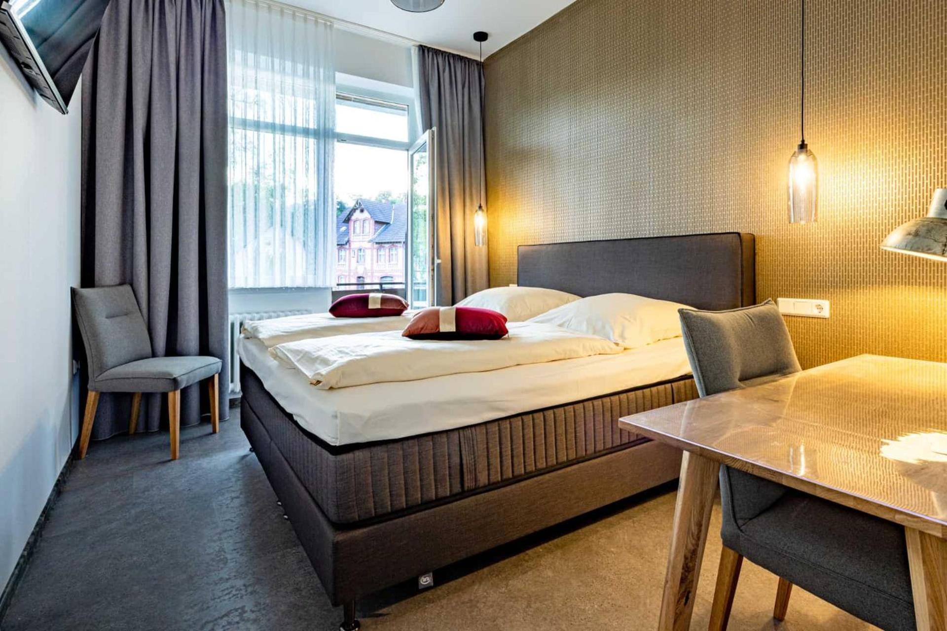Hotel Eydt Kirchheim Екстериор снимка