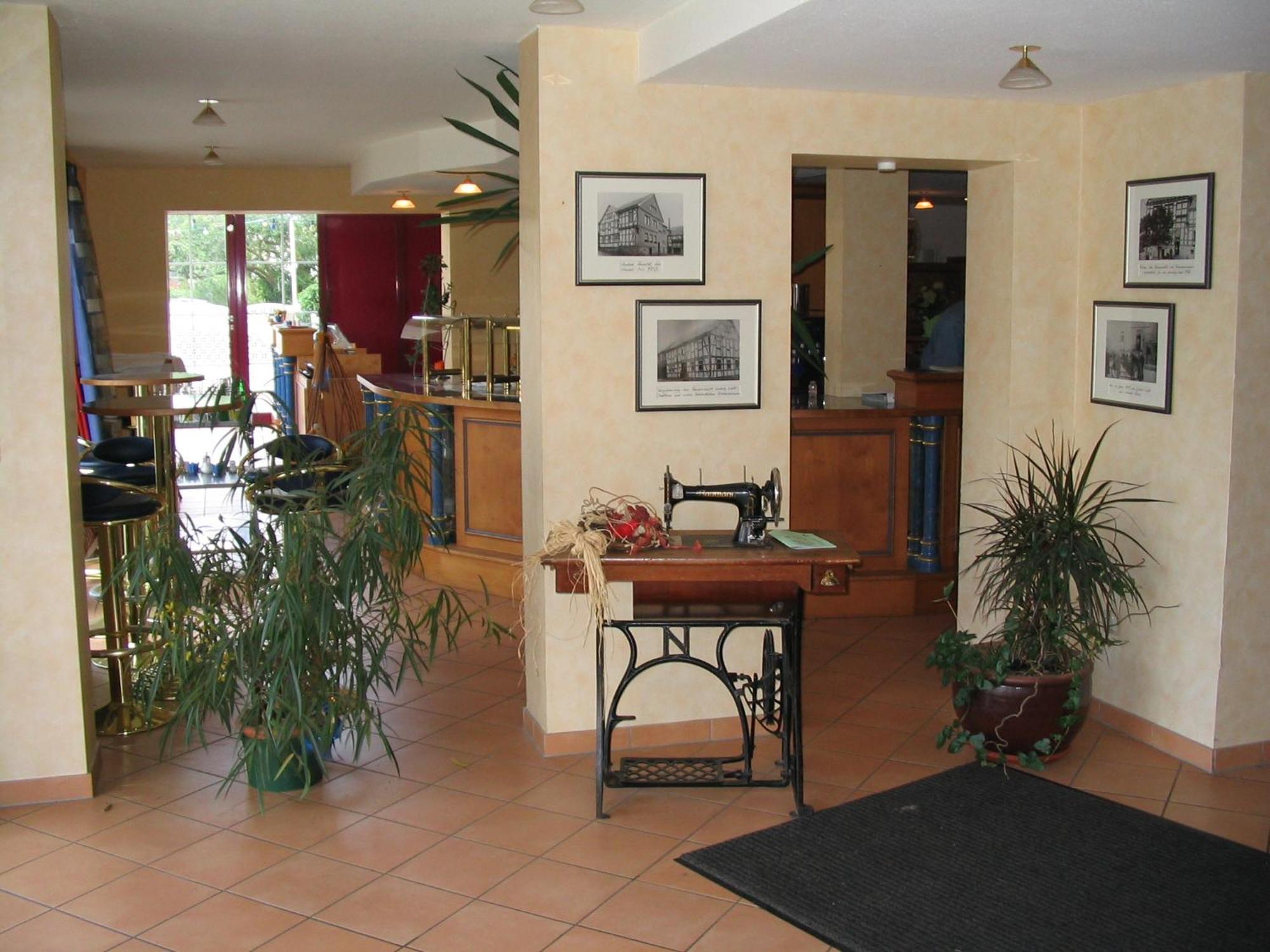 Hotel Eydt Kirchheim Кирххайм Екстериор снимка